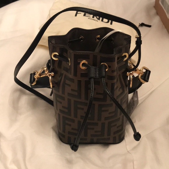 Fendi mini mon tresor logo bag - Picture 4 of 6